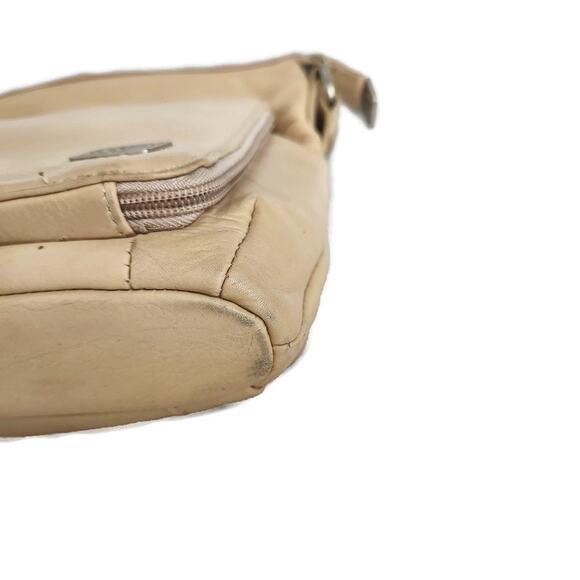 Giani Bernini Women's Beige Leather Messenger Crossbody Bag - Picture 9 of 9